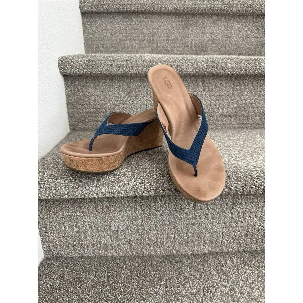 UGG Women's W Natassia Mar Wedge Sandal Cork Trim Navy Straps Size 8 Preowned